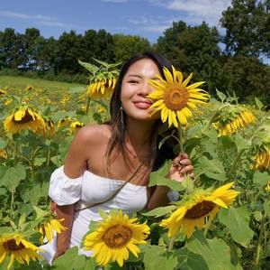 Meet your Posher, Sophia x.